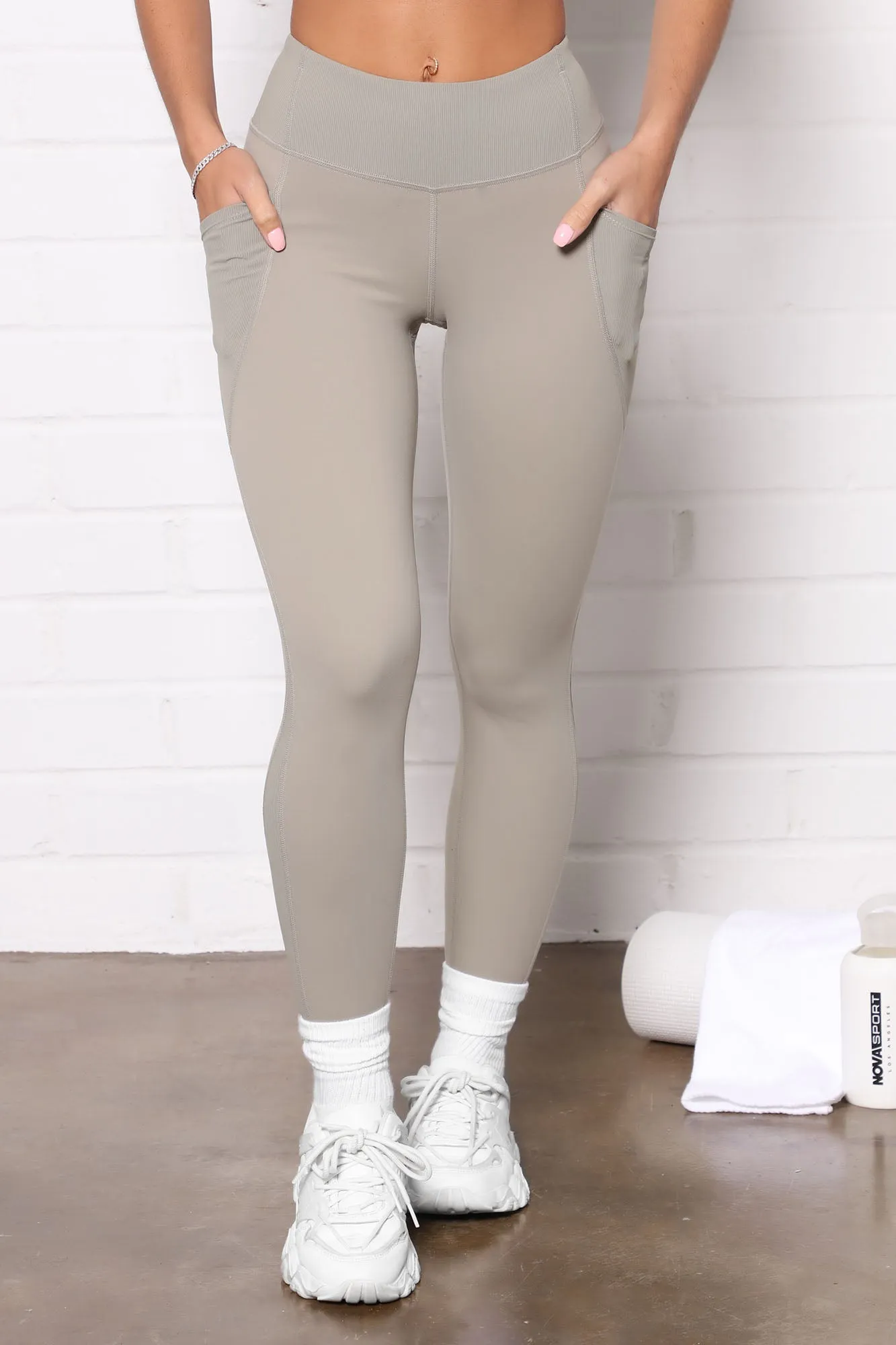 After Cardio Ribbed Active Leggings In Power Flex - Light Army