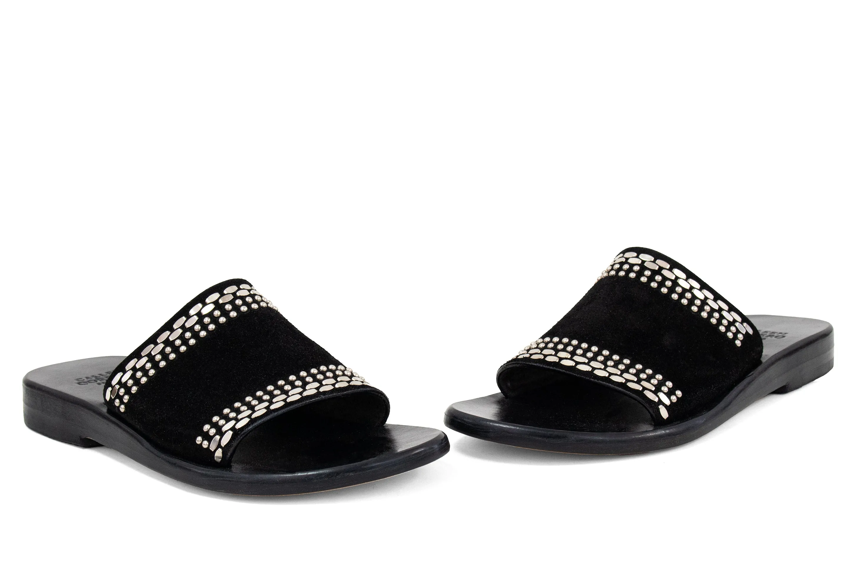 Dhana Sandal