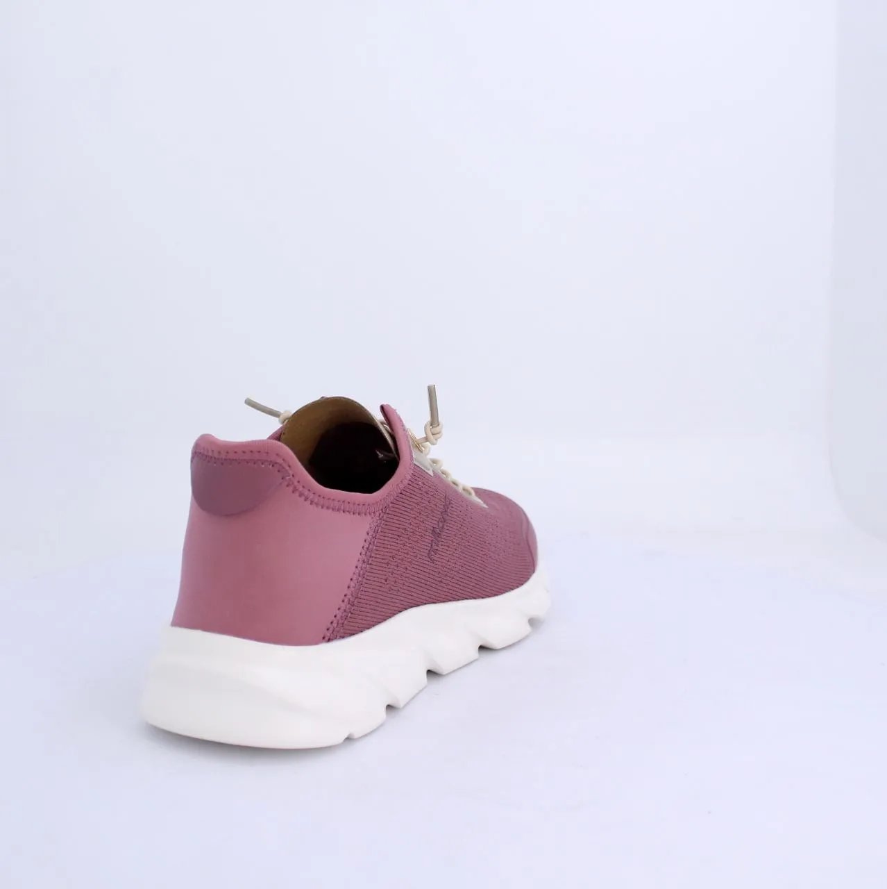 ERA-TRAINER-PINK