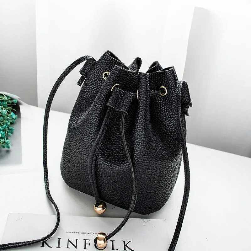 Korean Style Bucket Bag Tassel Bag Women 2023 New Trendy Small Bag Shoulder Crossbody Bag Mini Bag One Piece