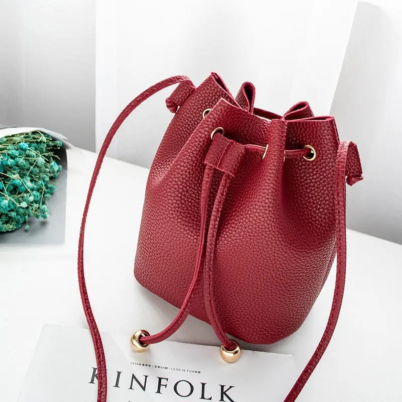 Korean Style Bucket Bag Tassel Bag Women 2023 New Trendy Small Bag Shoulder Crossbody Bag Mini Bag One Piece