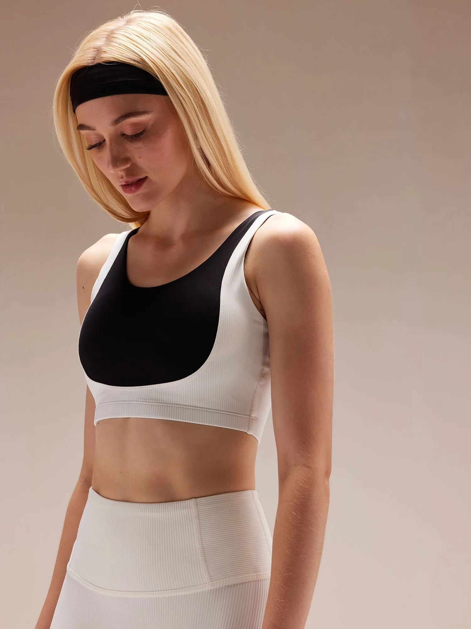 Porcelain Curve It Right Sports Bra