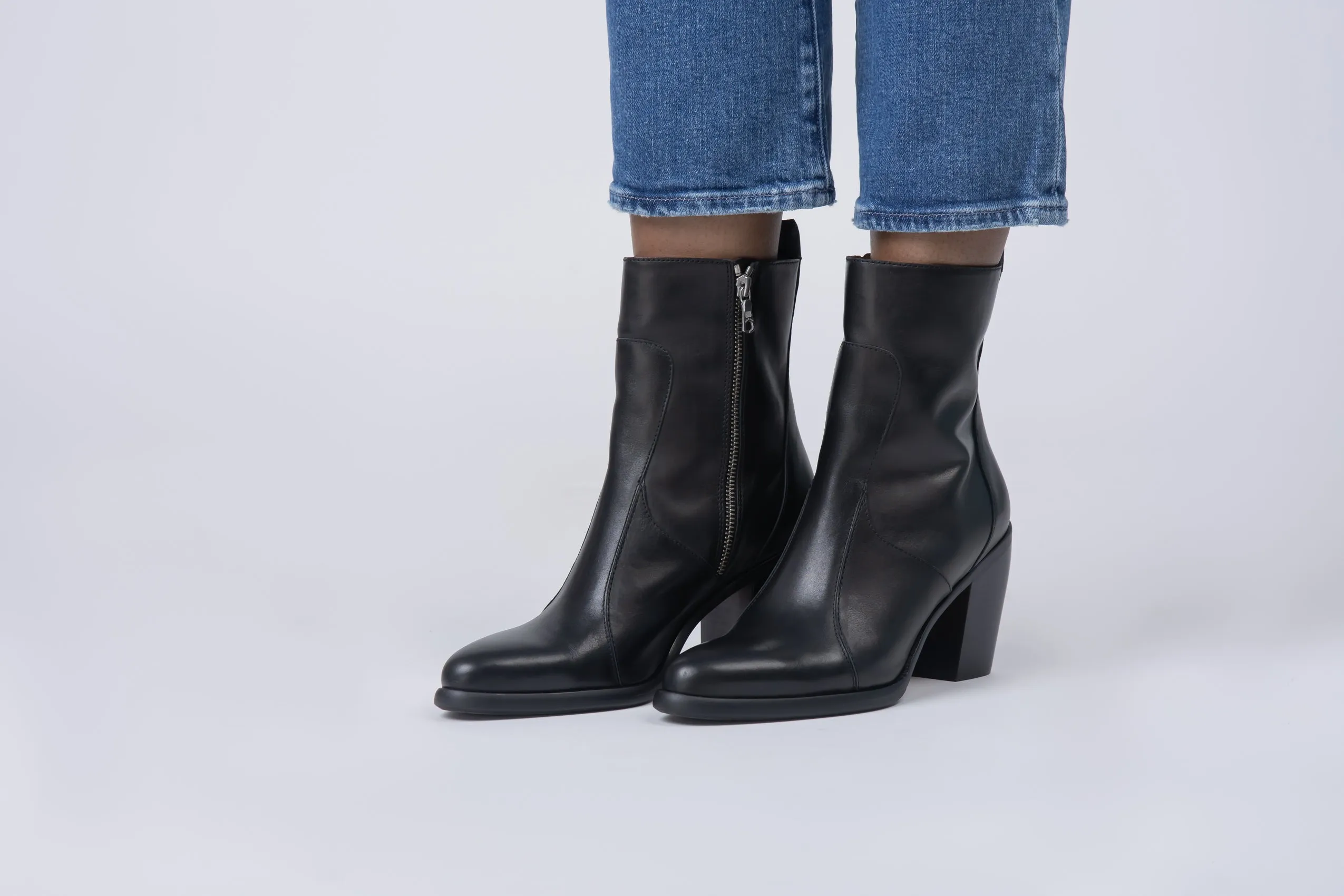 Rag & Bone Mustang Mid-Heel Ankle Boot in Black