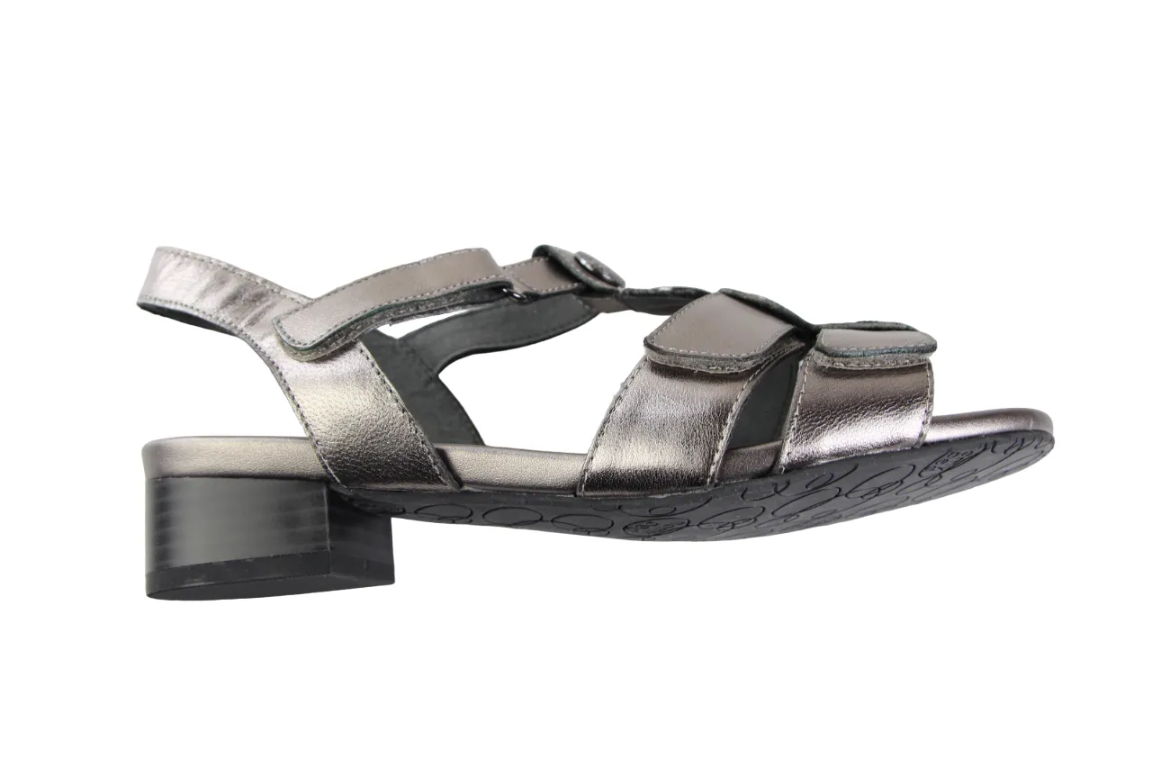 Womens Homyped Celia Platinum Sandals Slip On Low Heel Shoes