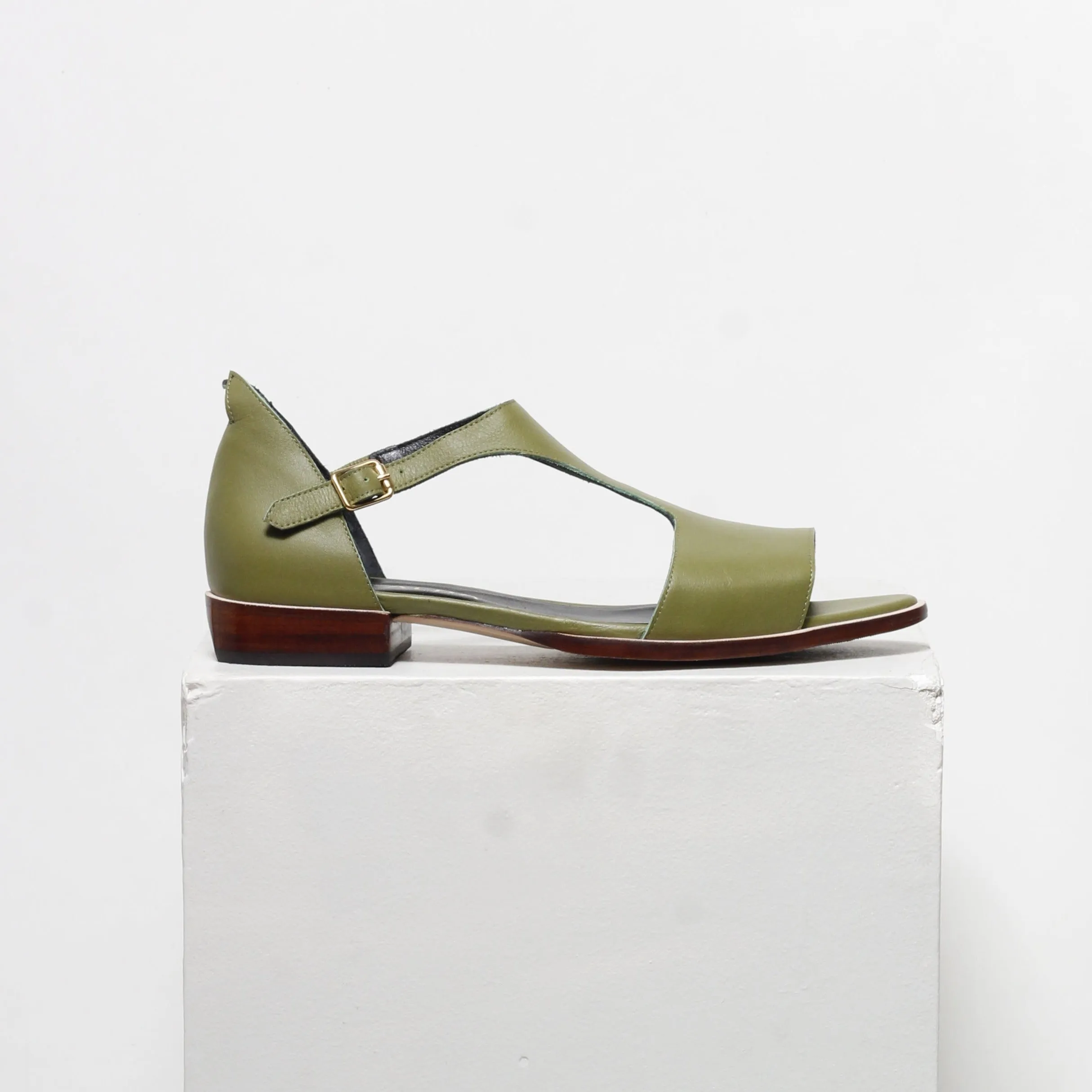 Yoko Pistachio Green Sandals